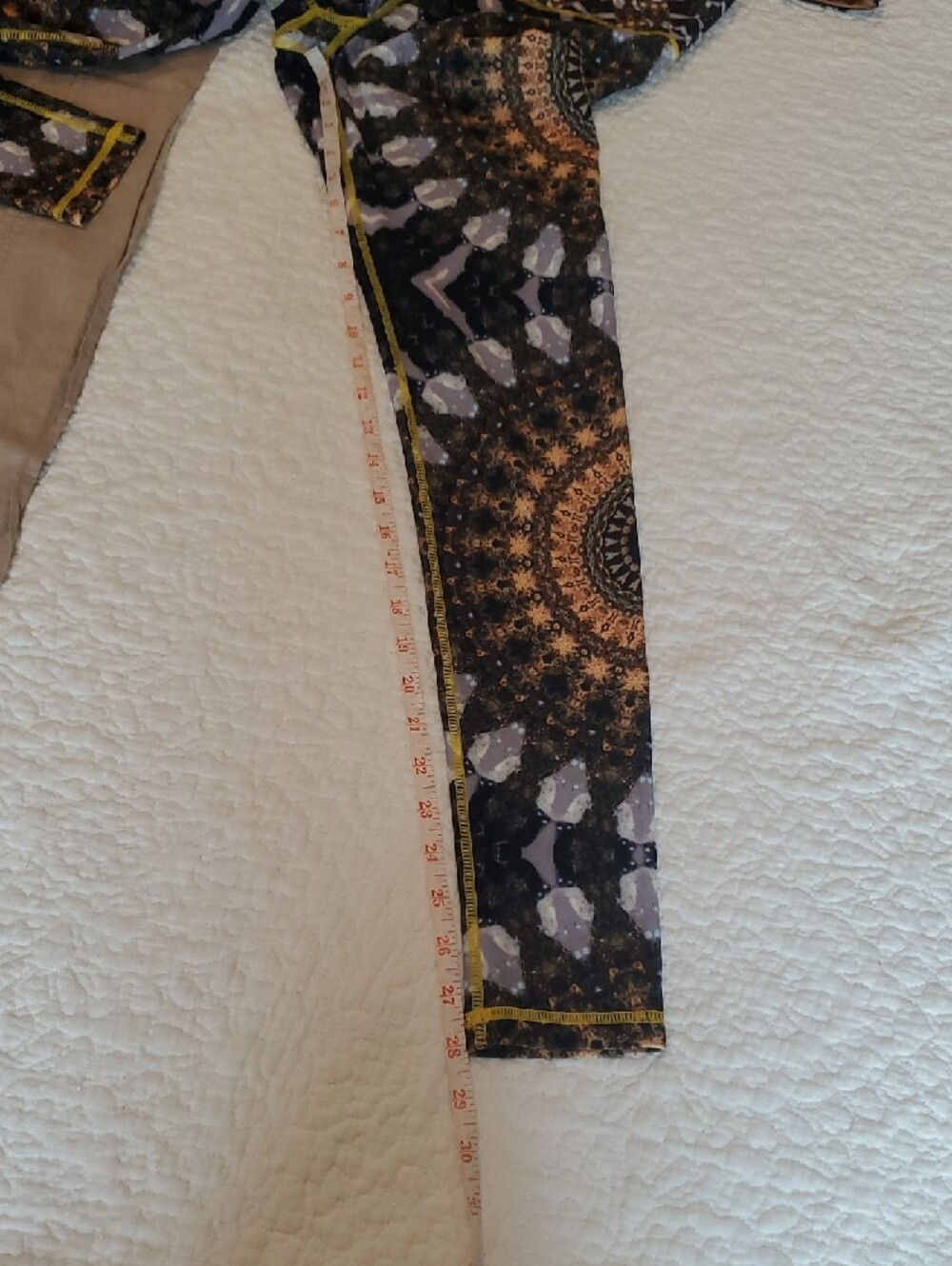 Wolven Black & Gold Mandala Print High-Waist Leggings with Matching Crop Top - Picture 7 of 8